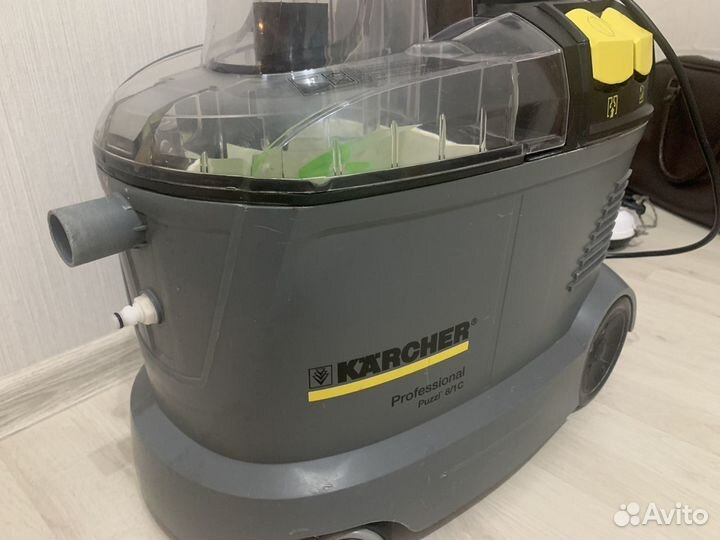 Пылесос Karcher puzzi 8