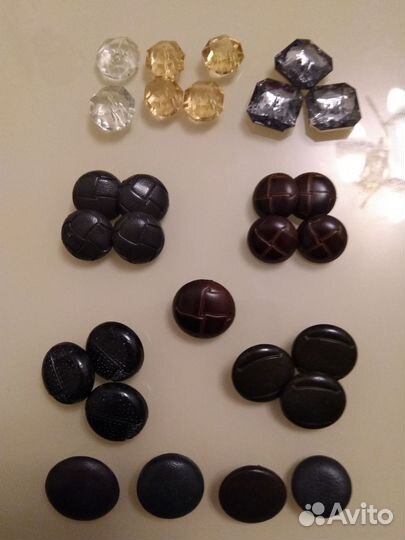 Пуговицы в ассортименте