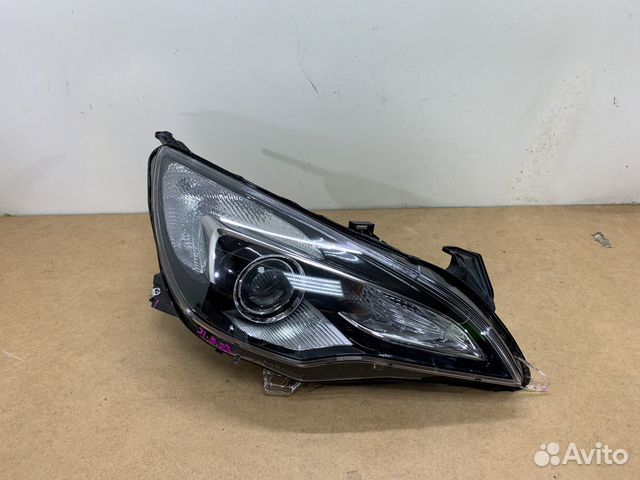 Фара правая RH Opel Astra J GTC гтс 3дв