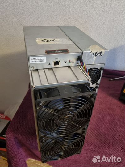 Майнер Antminer S19 Pro 96 Th/s 126 чипов