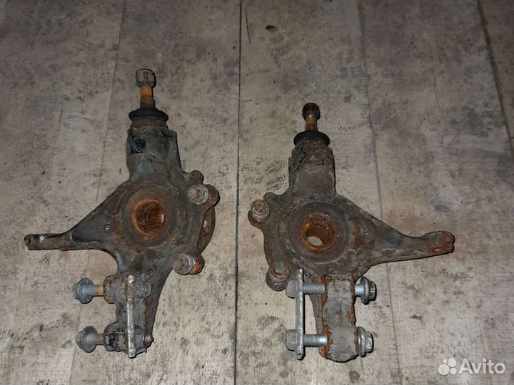 Цапфа, поворотный кулак Citroen c4 b7