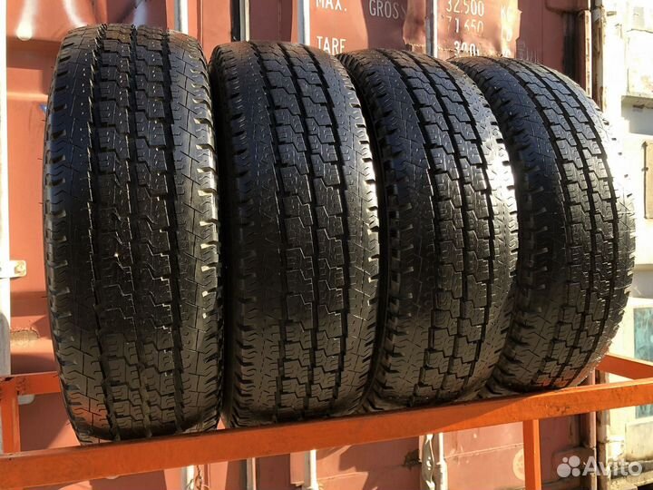 Michelin Agilis 81 225/65 R16C 106R