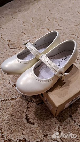 Туфли для девочки 27 размер