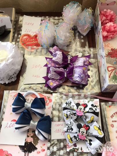 Резинки, заколки для волос ручной работы