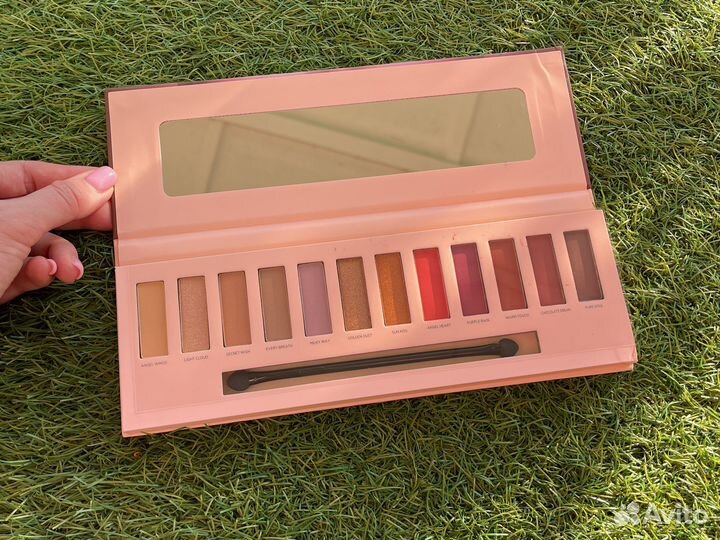 Палетка теней для век Eveline