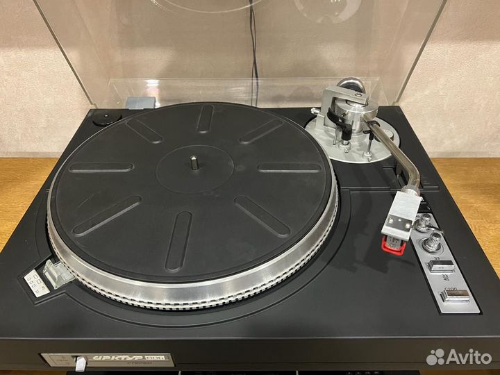Проигрыватель винила арктур 006