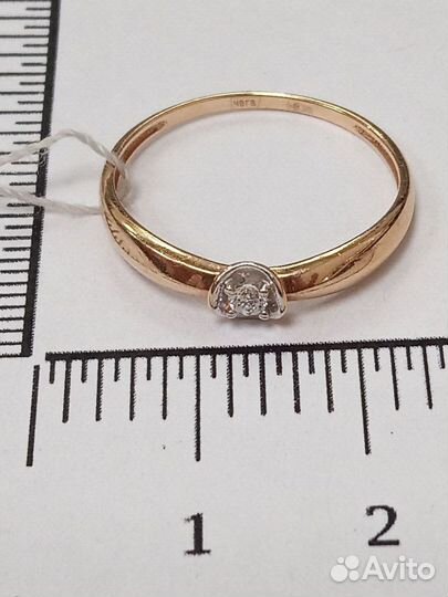 Кольцо с бриллиантом р-р 17,5 (13600)