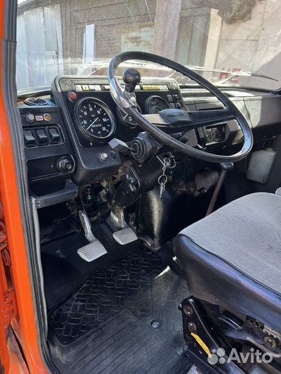 ЗИЛ 5301 с ломаной платформой, 2007