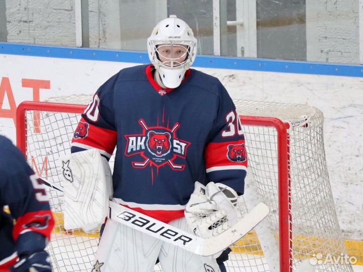 Тренер вратарей по хоккею