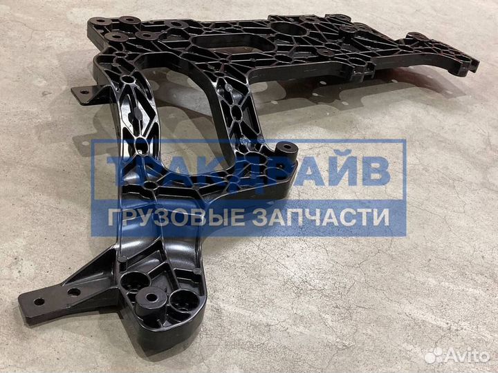 Правый кронштейн птф Донгфенг gx