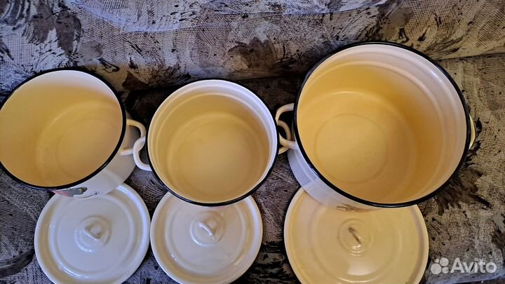 Кастрюля эмалированная СССР новая