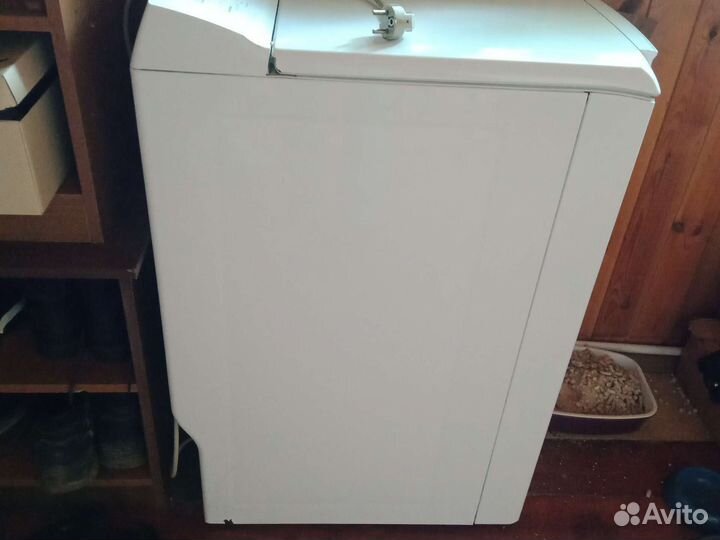 Стиральная машина с вертикальной загрузкой