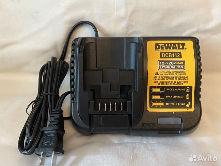 Зарядное устройство Dewalt dcb112