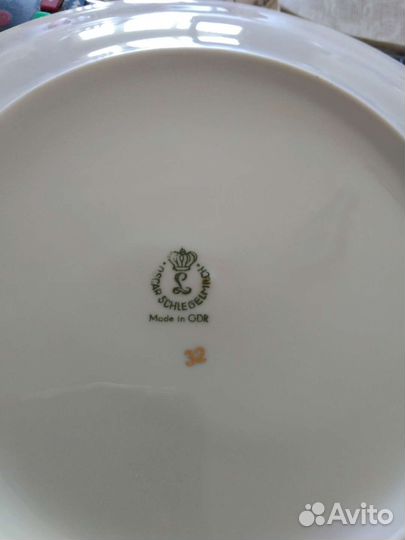 Тарелки Мадонна и набор тарелок Иран