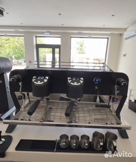 Sanremo F18 SB