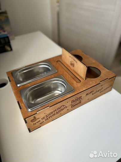 Деревянная подставка для пива