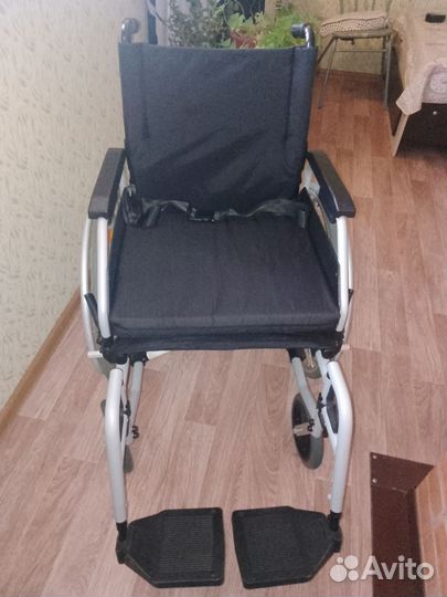 Инвалидная коляска складная бу