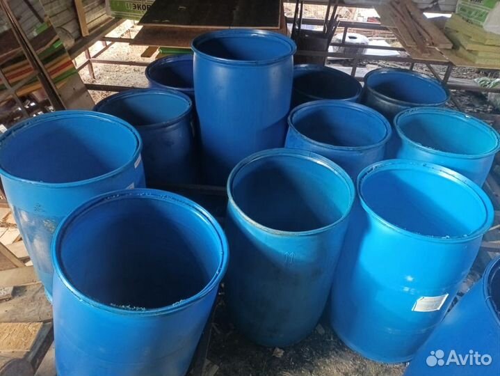 Бочка пластиковая 227 бу,торга нет