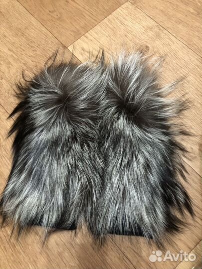 Варежки с чернобуркой