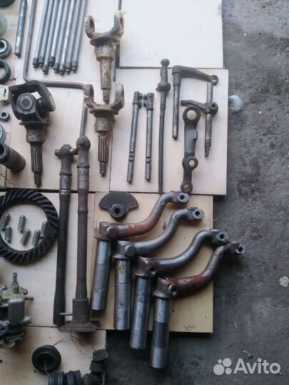 Запчасти на запорожец 968