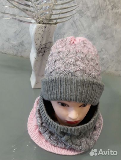 Комплект шапка и снуд женский