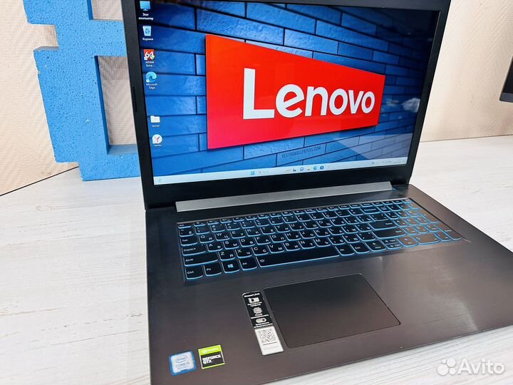 Игровой ноутбук 17