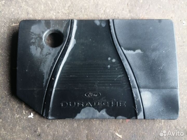 Декоративная крышка двигателя Ford Focus 2, 1.8