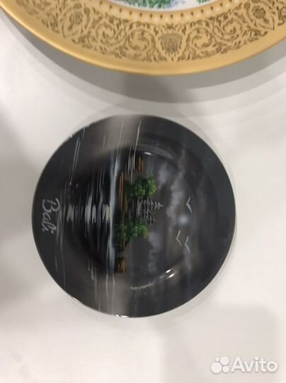 Сувенирные тарелки