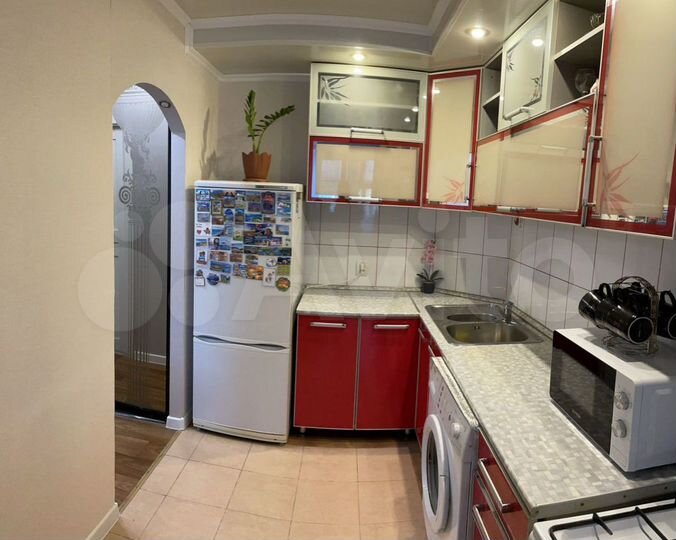 2-к. квартира, 47 м², 4/9 эт.