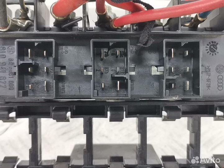 Блок реле Audi A3 8L 1997 8D0937503E