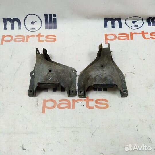 Кронштейн опоры двигателя Audi A6 C7 3.0 2013