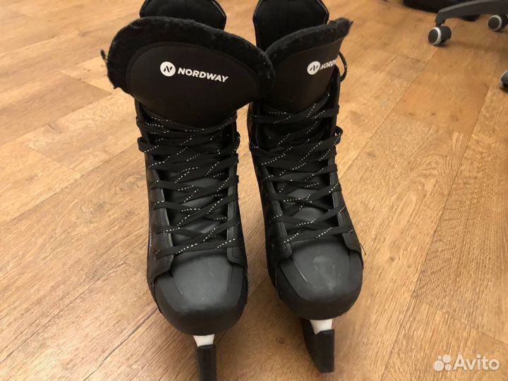 Коньки хоккейные 40 размер Nordway 200