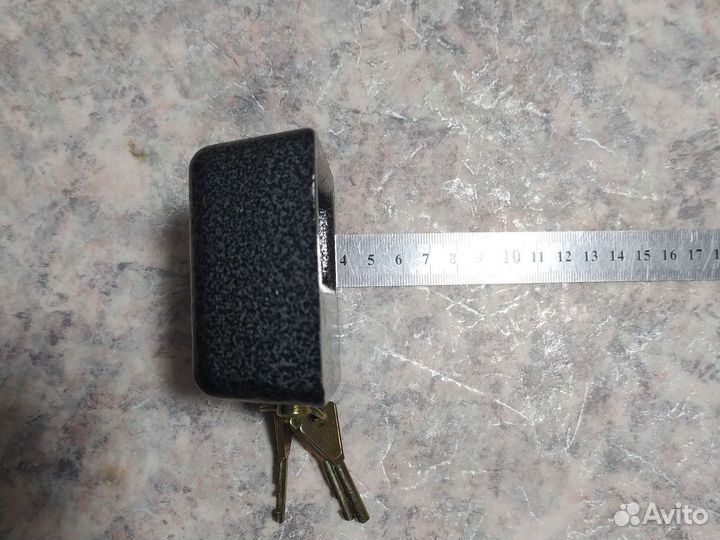 Замок накладной