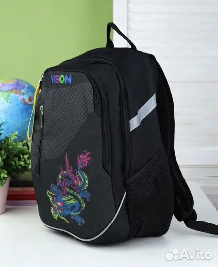 Рюкзак школьный