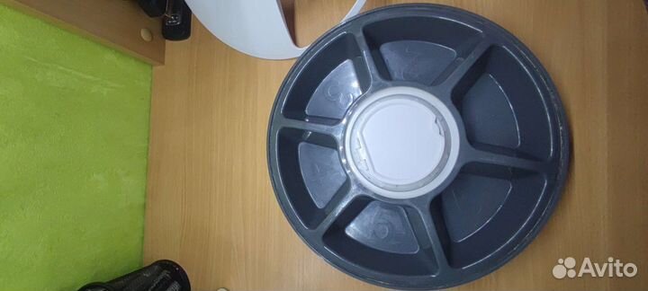 Автоматическая кормушка для котов и собак