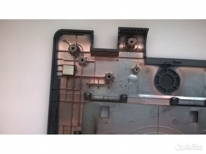 Нижняя часть корпуса Acer Aspire 7250