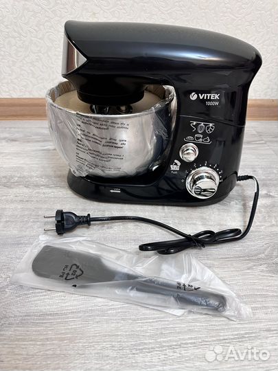 Кухонная машина vitek 1445 новая