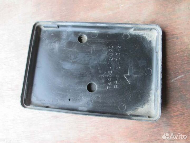 Подставка под аккумулятор Toyota Allex ZZE123