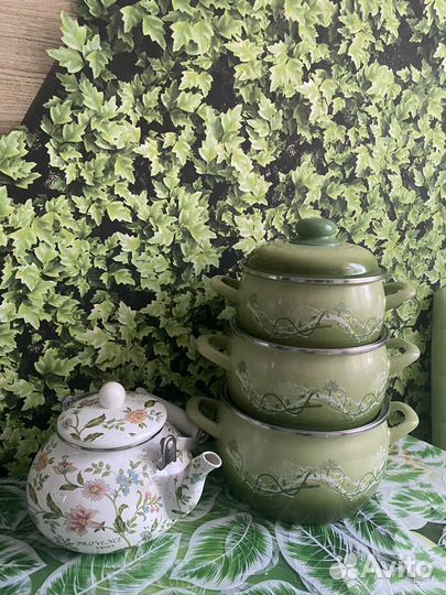 Набор кастрюль