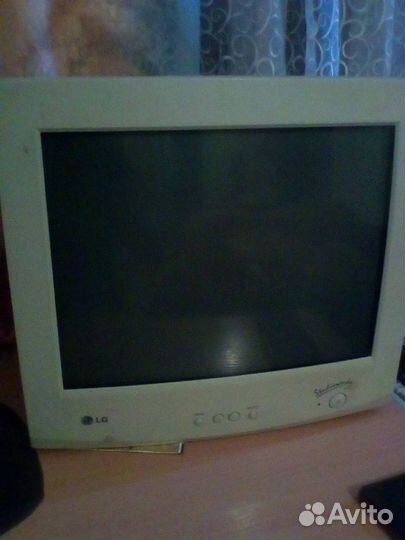 Монитор LG