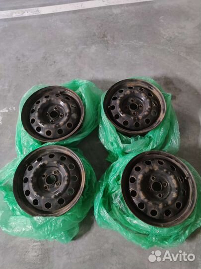 V Диск колесный r15 Hyundai Solaris 1