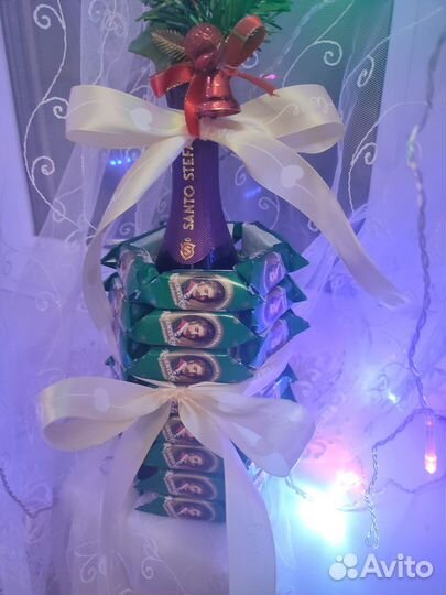 Цветы и конфеты елочка