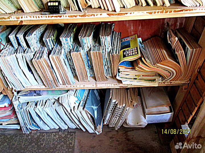 Журналы много и разные