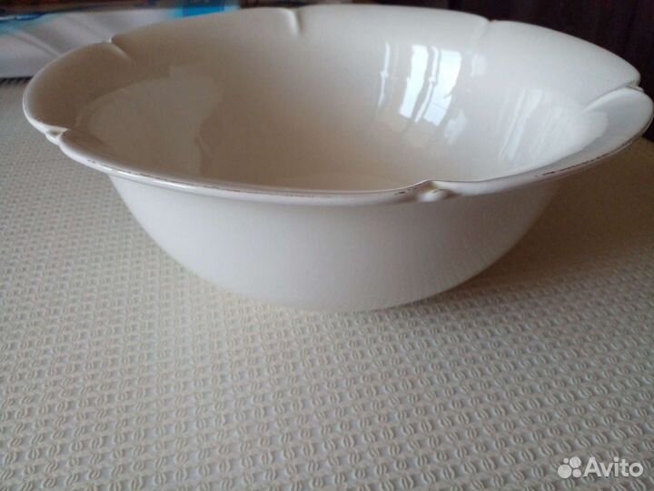 Французский фарфоровый салатник