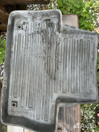 Автомобильные коврики резиновые volvo xc60