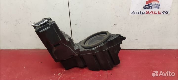 Сабвуфер Lexus RX 4