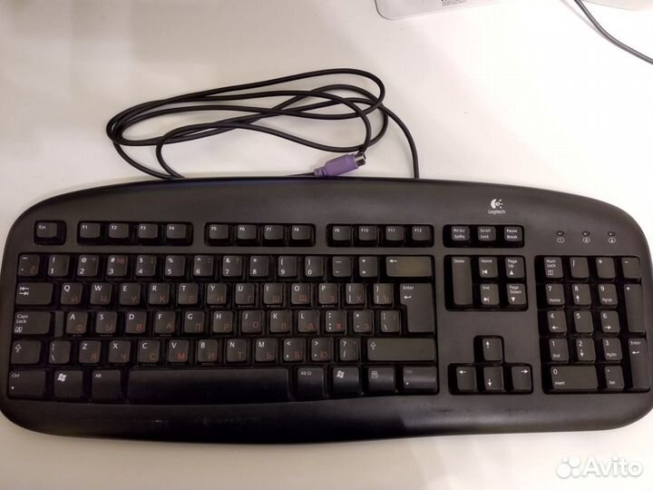 Клавиатура Logitech PS/2