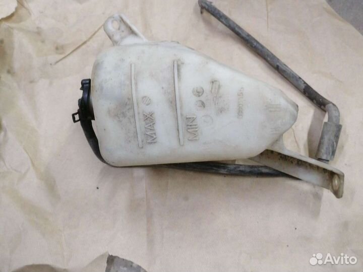 Бачок расширительный Geely emgrand EC7 2011-2016