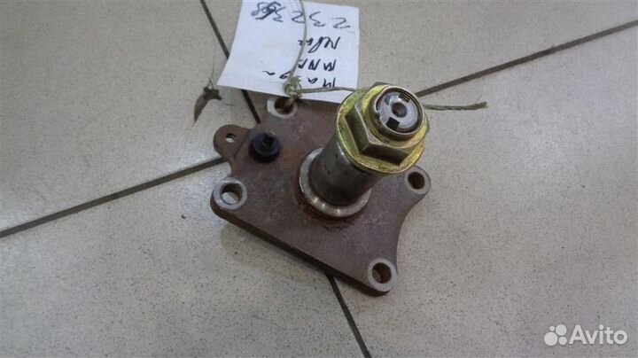 Цапфа Mazda MPV LW 1999-2006