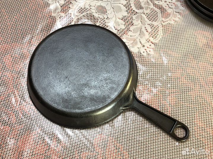 Сковорода чугунная с ручкой СССР